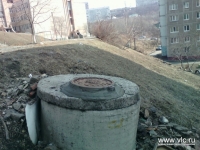 ​Ежедневно во Владивостоке устанавливают новые люки и решетки взамен украденных