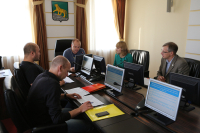 В администрации Владивостока состоялось заседание экспертного совета по присуждению молодежной премии «Есть за что!»