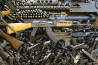 Торговцам оружия из Владивостока вынесли приговор