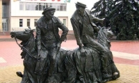 Скульптурную композицию установят возле здания Владивостокского цирка