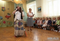 Дети Владивостока научили Бабу Ягу правилам дорожного движения