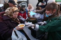 В России предложили раздавать еду каждому пятому