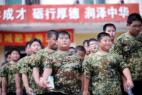​Китайская армия: толстякам здесь не место