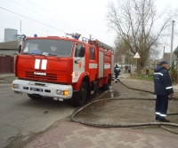 Крупный пожар во Владивостоке: горят нежилые бараки