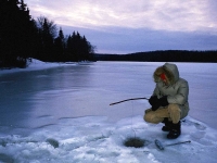 Выход на лед во Владивостоке все еще опасен