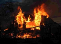Жилой дом сгорел во Владивостоке