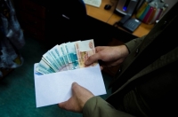 Бизнес-леди из Уссурийска заплатит 6 млн. руб. за дачу взятки полицейскому