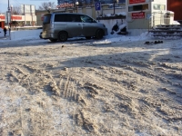 Магазины Владивостока продолжают платить за гололед