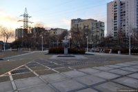 В сквере Анны Щетининой  строят подпорную стену