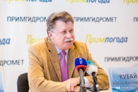 Борис Кубай рассказал, когда в Приморье похолодает и пойдет снег