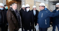 Юрий Трутнев осмотрел многострадальный отель во Владивостоке