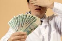 Из-за длинных выходных в мае россияне потеряют в зарплате